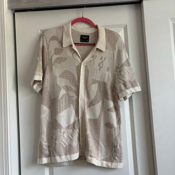 Abercrombie & Fitch Men’s Knit Button Down Sweater Shirt Beige M Retro - Picture 1 of 10
